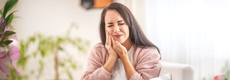 Natural home remedies for toothache relief