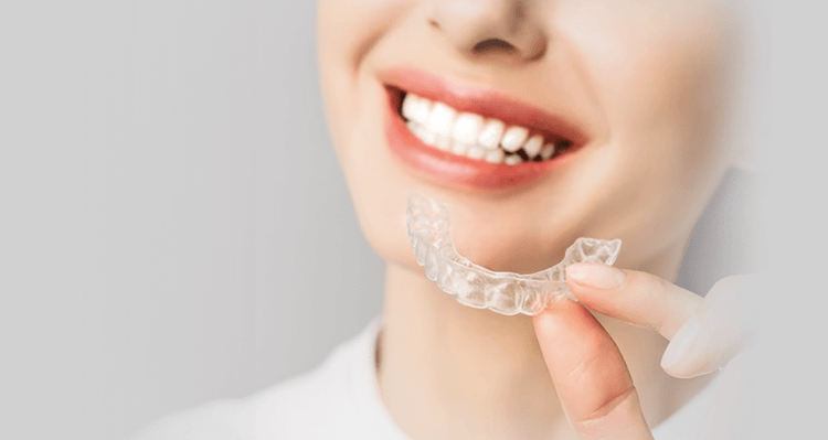 Keep-Your-Smile-Aligned-The-Importance-of-Retainers
