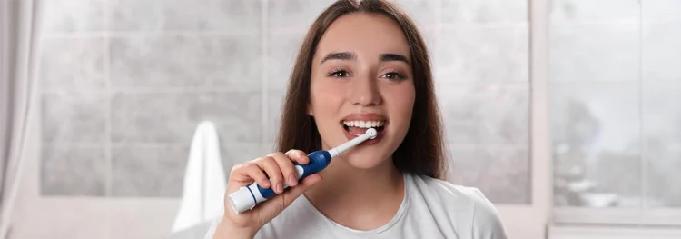 Why You Should Use An Electric Toothbrush copy